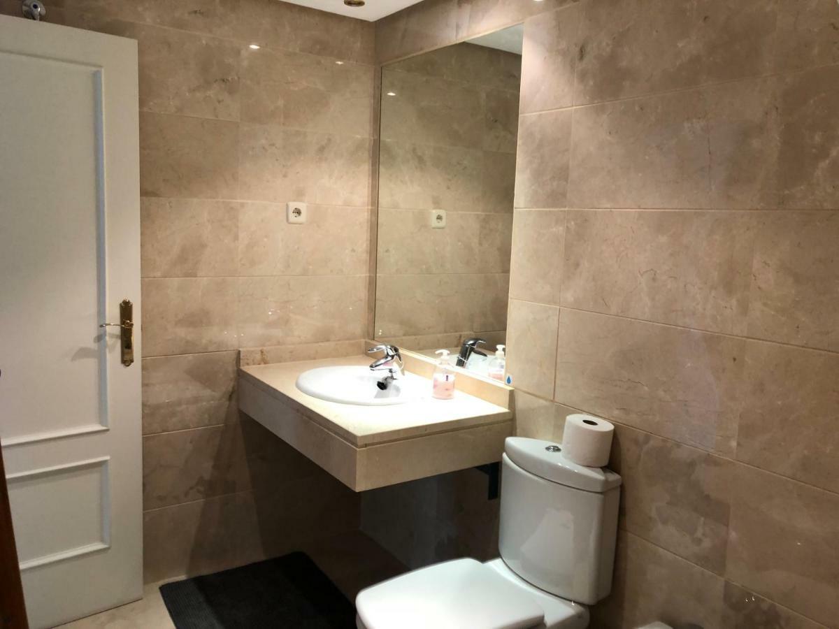 Lovely Puerto Banus Apartment Marbella Esterno foto